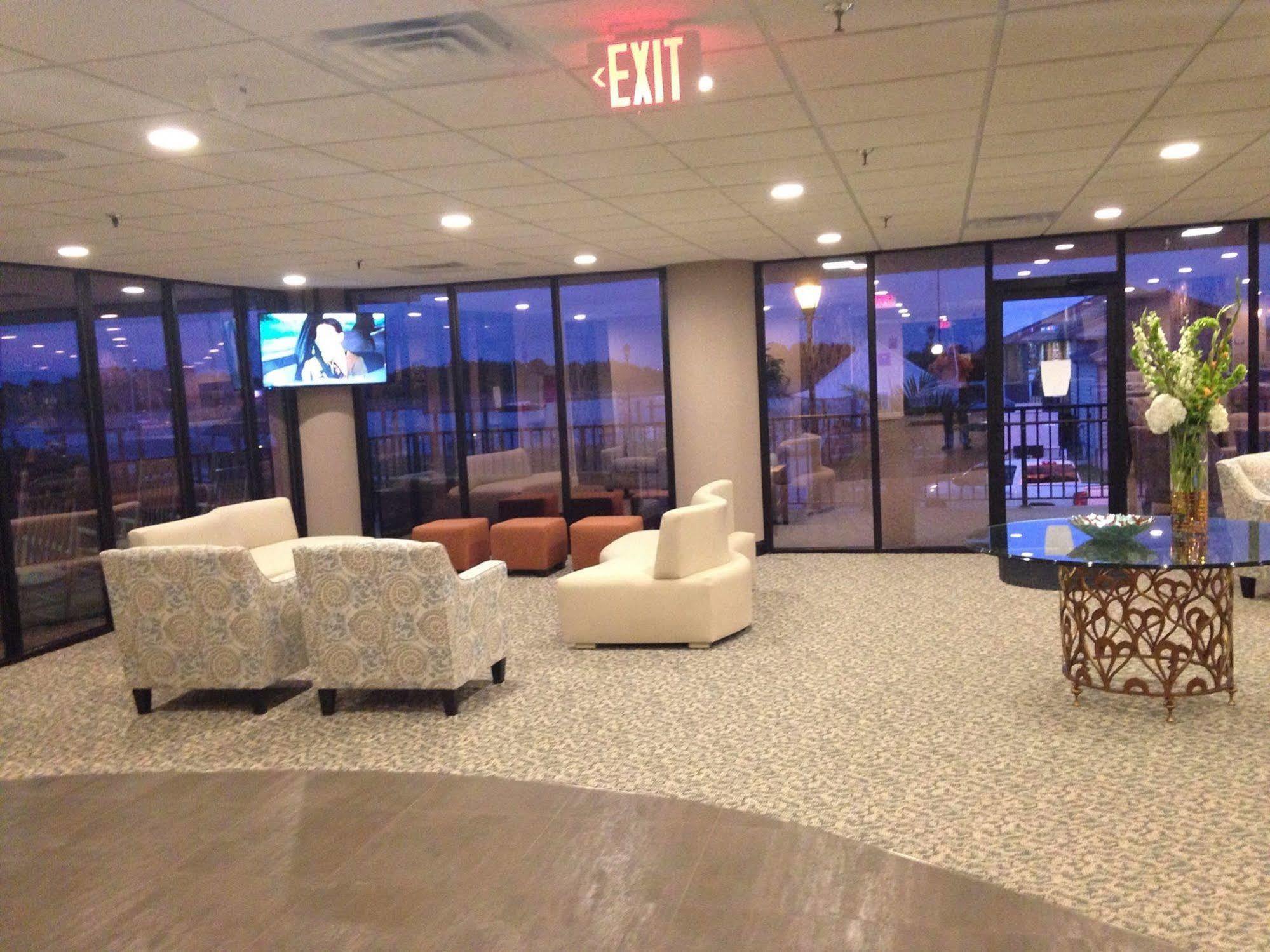 Bask Hotel At Big Rock Landing Morehead City Buitenkant foto