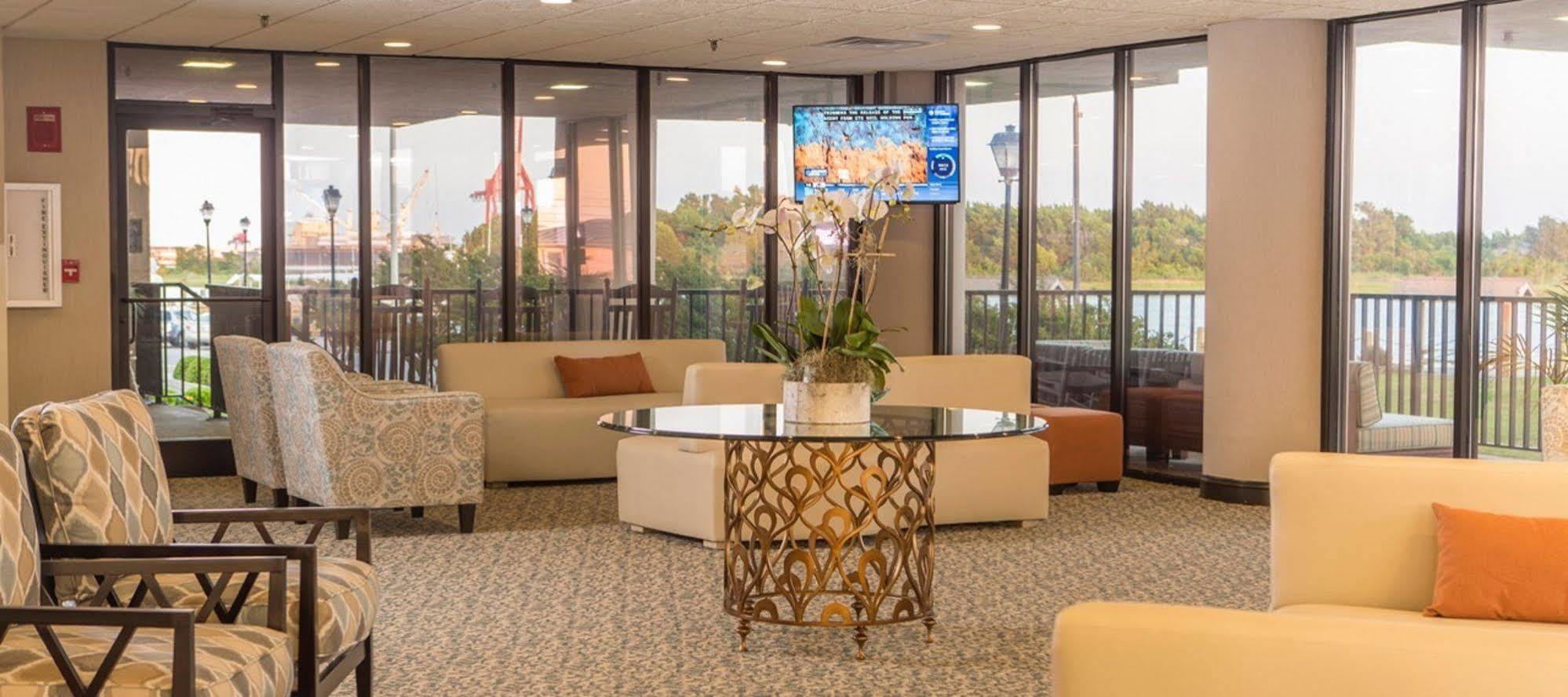 Bask Hotel At Big Rock Landing Morehead City Buitenkant foto
