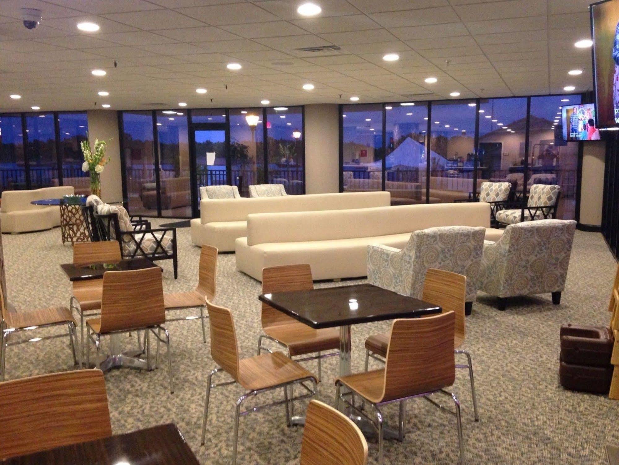 Bask Hotel At Big Rock Landing Morehead City Buitenkant foto