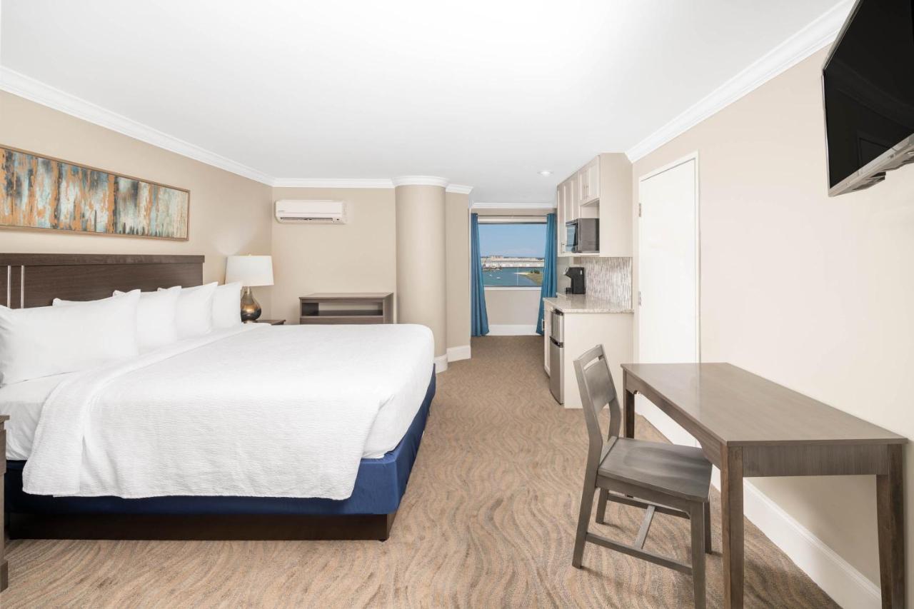 Bask Hotel At Big Rock Landing Morehead City Buitenkant foto